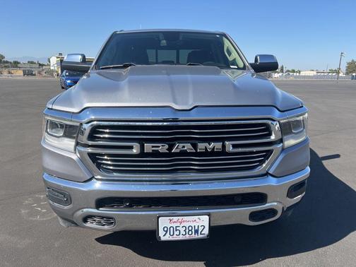 Billet Silver Metallic Clearcoat 2019 RAM 1500 Laramie