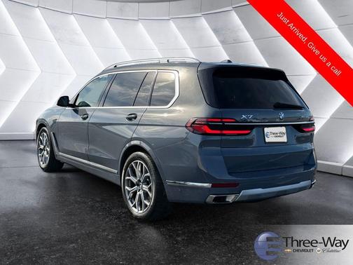 2023 BMW X7 xDrive40i
