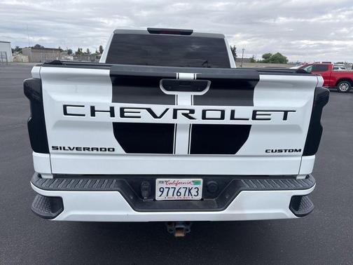 Summit White 2022 Chevrolet Silverado 1500 Limited Custom