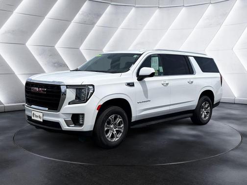 Summit White 2024 GMC Yukon XL SLE
