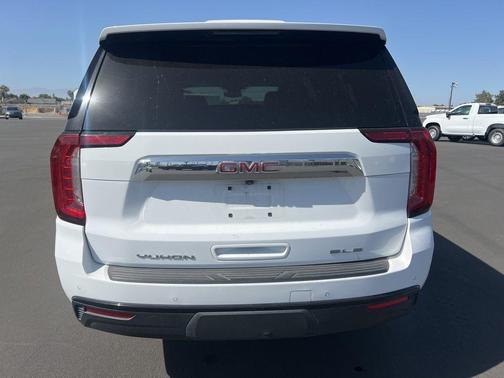 Summit White 2024 GMC Yukon XL SLE
