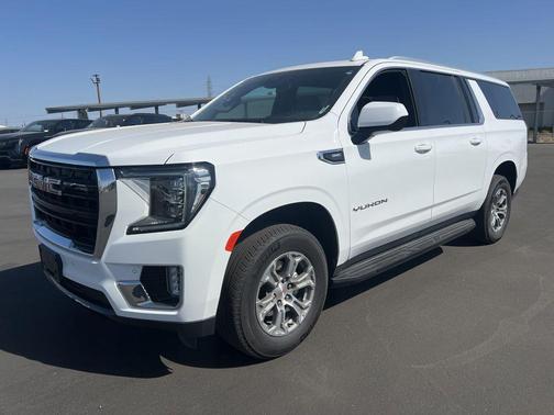 Summit White 2024 GMC Yukon XL SLE