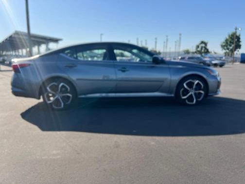 Gun Metallic 2023 Nissan Altima 2.5 SR