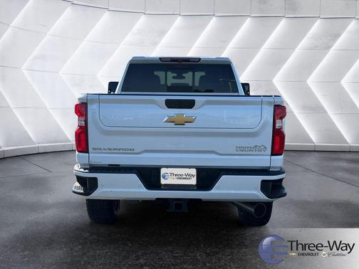 2022 Chevrolet Silverado 2500 High Country