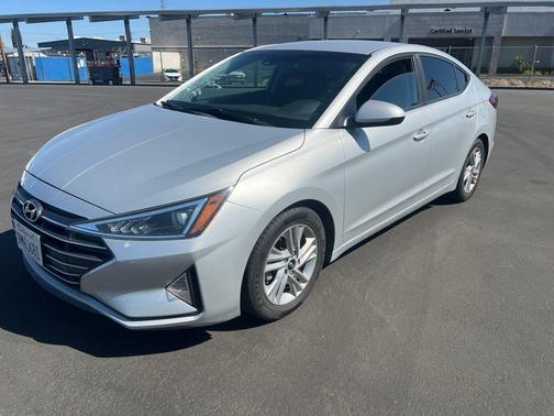 Symphony Silver 2020 Hyundai ELANTRA SEL