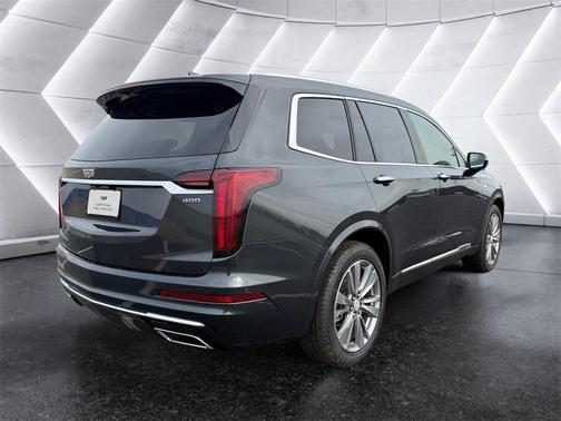 2022 Cadillac XT6 Premium Luxury FWD