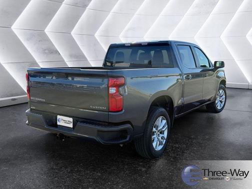 2022 Chevrolet Silverado 1500 Limited Custom