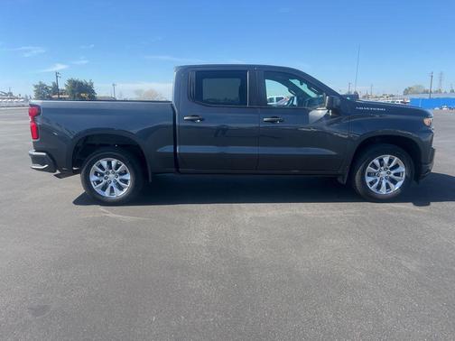 2022 Chevrolet Silverado 1500 Limited Custom