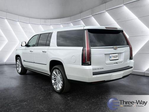 Crystal White Tri-Coat 2018 Cadillac Escalade ESV Platinum