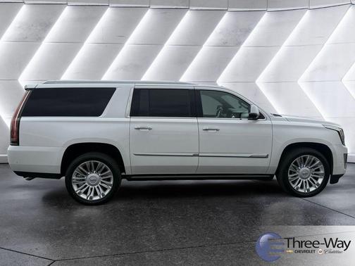 2018 Cadillac Escalade ESV Platinum