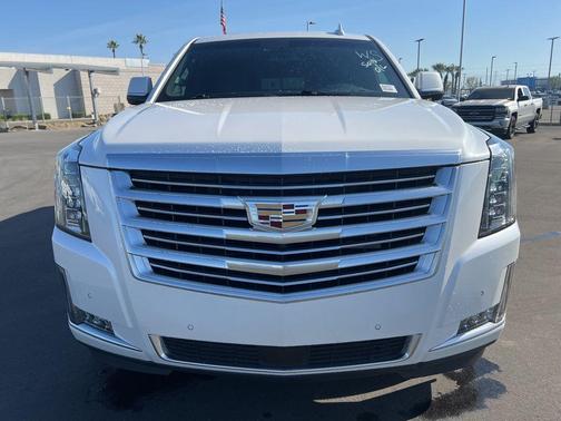 2018 Cadillac Escalade ESV Platinum