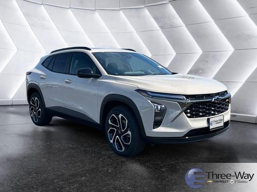 White Sand 2026 Chevrolet Trax 2RS