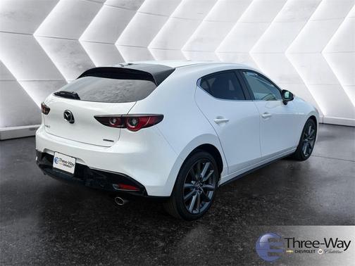 2023 Mazda Mazda3 FWD w/Preferred Package