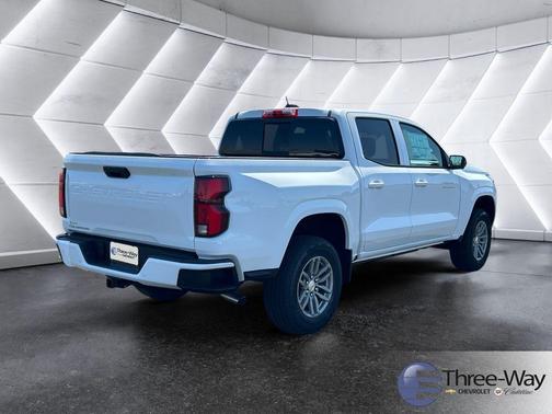 Summit White 2026 Chevrolet Colorado LT