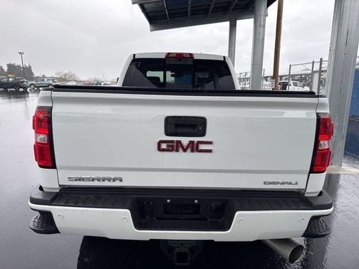 2017 GMC Sierra 2500 Denali