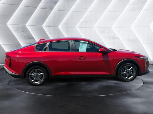 Currant Red 2025 Kia K4