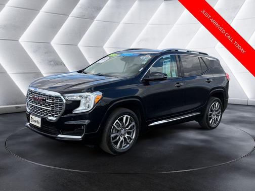 Ebony Twilight Metallic 2023 GMC Terrain Denali