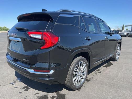 Ebony Twilight Metallic 2023 GMC Terrain Denali