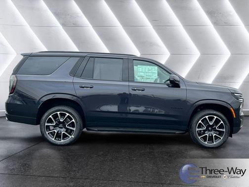 Dark Ash Metallic 2026 Chevrolet Tahoe RST