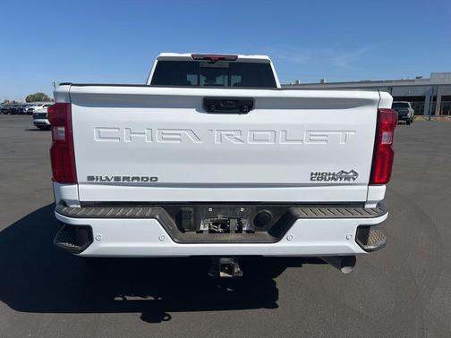 Summit White 2024 Chevrolet Silverado 3500 High Country