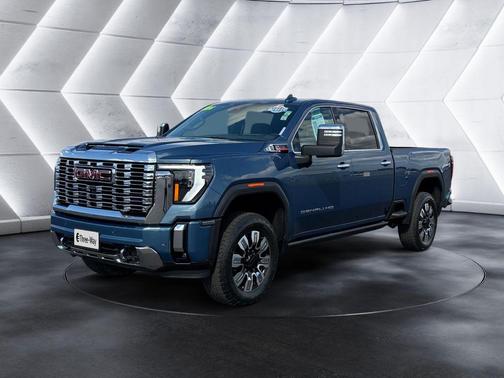 Metallic 2024 GMC Sierra 2500 Denali