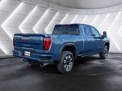 Metallic 2024 GMC Sierra 2500 Denali
