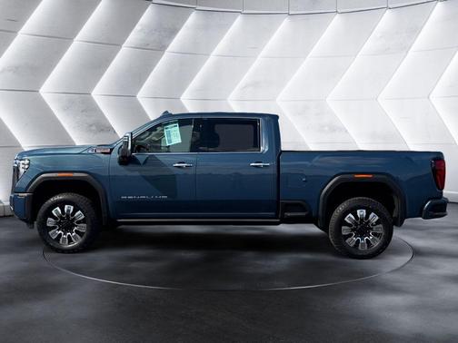 Metallic 2024 GMC Sierra 2500 Denali