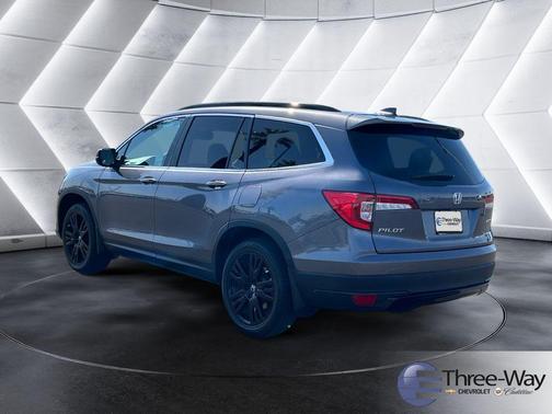 Modern Steel Metallic 2022 Honda Pilot Special Edition