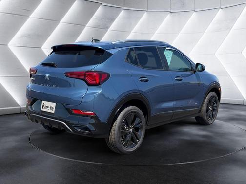 Ebony Twilight Metallic 2022 Buick Encore GX Preferred