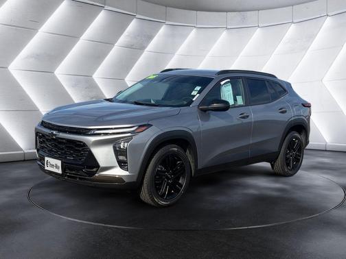 Sterling Gray Metallic 2025 Chevrolet Trax ACTIV