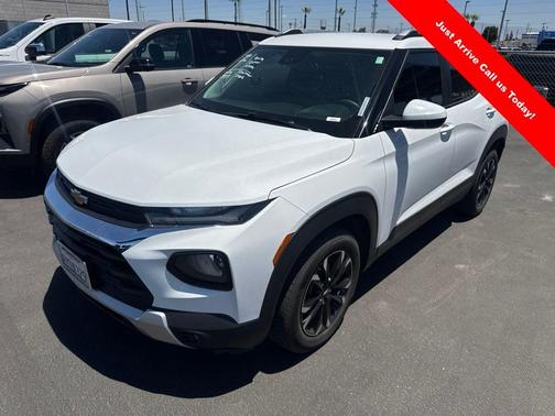 Summit White 2022 Chevrolet Trailblazer LT