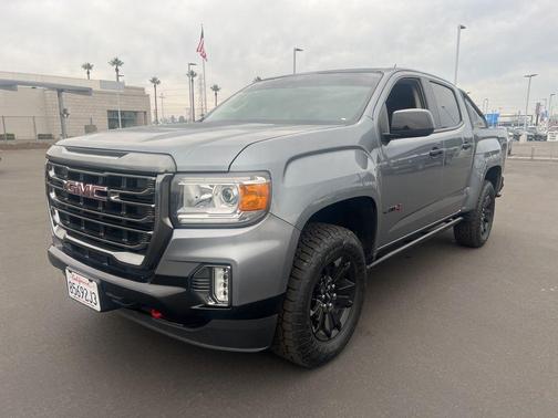 2022 GMC Canyon AT4 w/Cloth