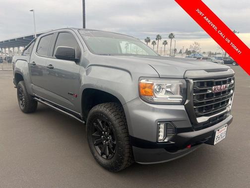 2022 GMC Canyon AT4 w/Cloth