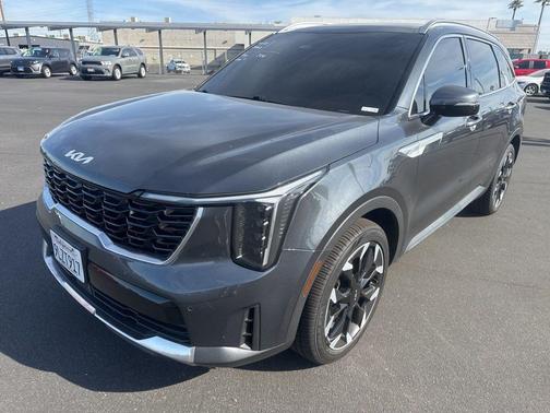 Gravity Gray 2024 Kia Sorento EX
