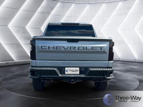 Satin Steel Metallic 2020 Chevrolet Silverado 1500 Custom Trail Boss