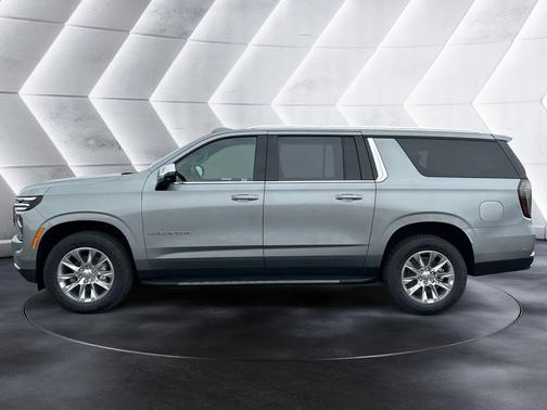 Sterling Gray Metallic 2026 Chevrolet Suburban Premier