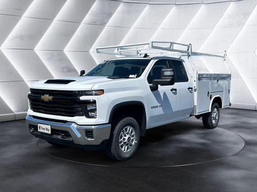 Summit White 2026 Chevrolet Silverado 2500 WT