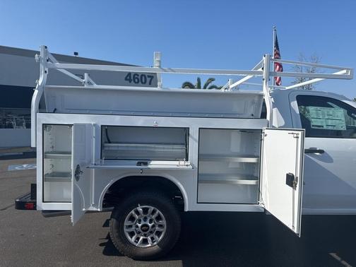 2026 Chevrolet Silverado 2500 WT