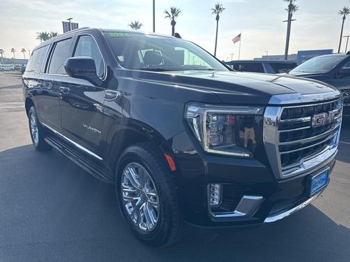 2024 GMC Yukon XL SLT