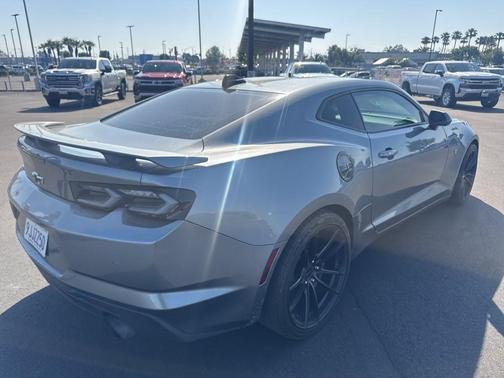 Steel Gray Metallic 2020 Chevrolet Camaro 2SS