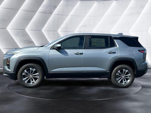 Sterling Gray Metallic 2026 Chevrolet Equinox LT