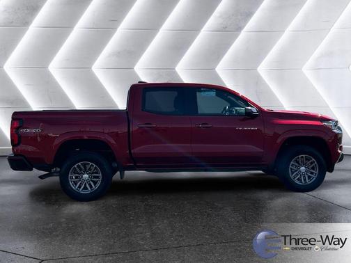 Radiant Red 2023 Chevrolet Colorado LT