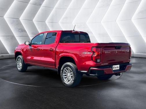 Radiant Red 2023 Chevrolet Colorado LT