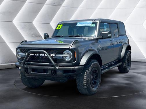 Carbonized Gray Metallic 2023 Ford Bronco Wildtrak