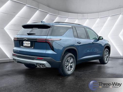 Lakeshore Blue Metallic 2026 Chevrolet Traverse LT