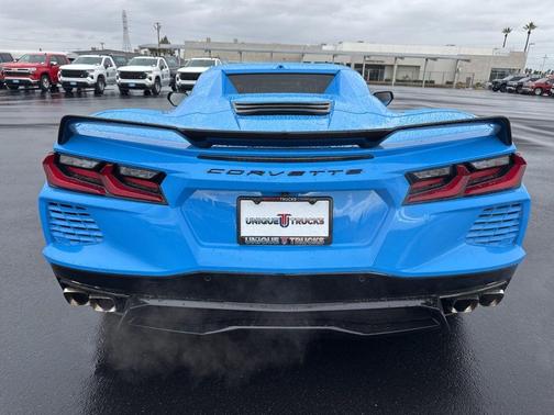 2022 Chevrolet Corvette Stingray w/2LT