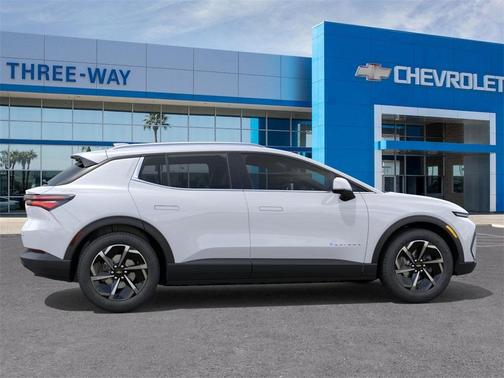 2026 Chevrolet Equinox EV LT 2