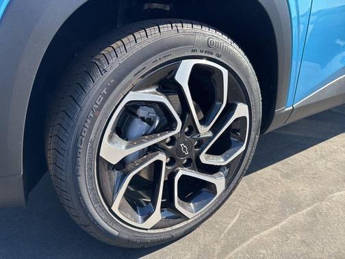 Marina Blue 2026 Chevrolet Trax 2RS