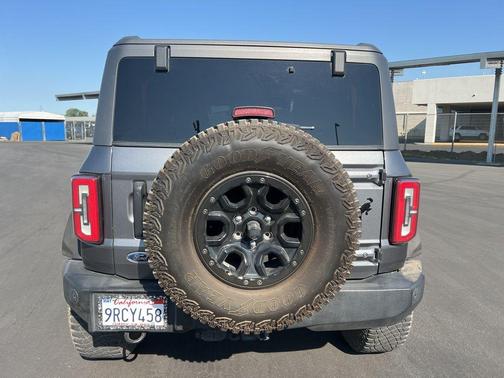 Gray Metallic 2022 Ford Bronco Wildtrak