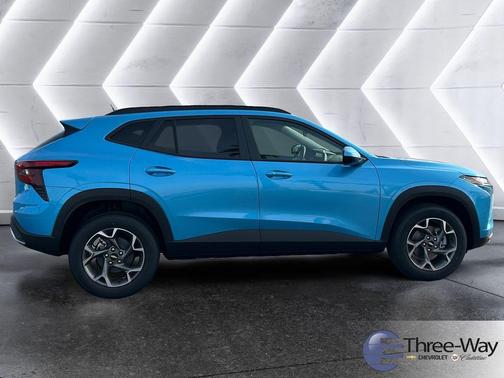 Marina Blue 2026 Chevrolet Trax LT